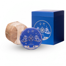 2024年番顺茶业400克古印百龄青饼